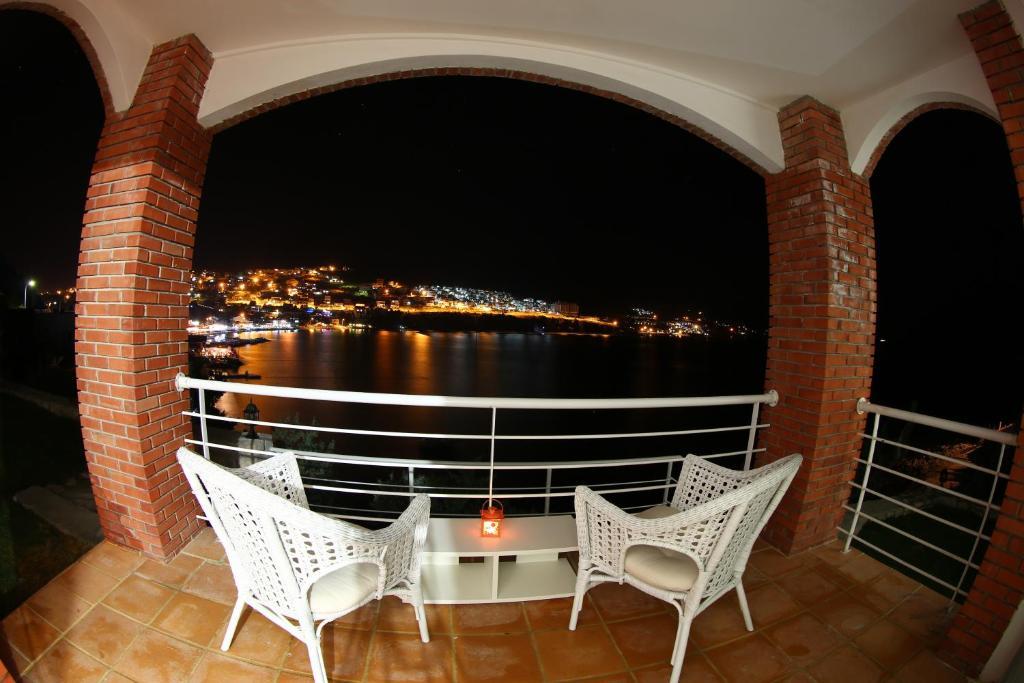 Reyhan Hotel Karaburun  Δωμάτιο φωτογραφία