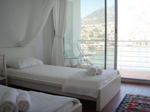 Reyhan Hotel Karaburun  Δωμάτιο φωτογραφία