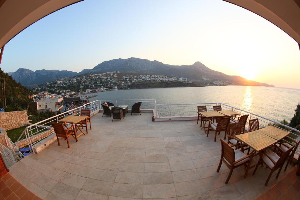 Reyhan Hotel Karaburun  Εξωτερικό φωτογραφία