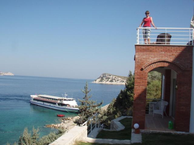 Reyhan Hotel Karaburun  Εξωτερικό φωτογραφία